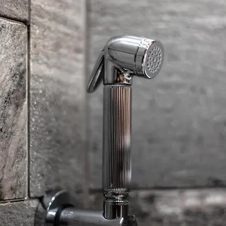 The View - קפרון